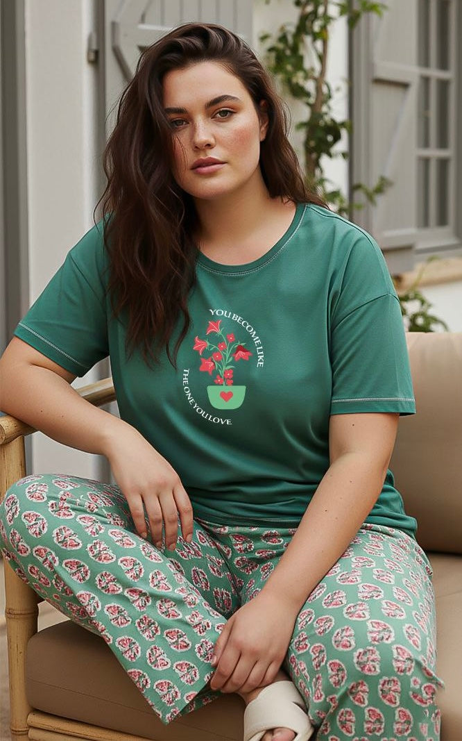 بيجامه الانوثه مقاسات خاصه-feminine set